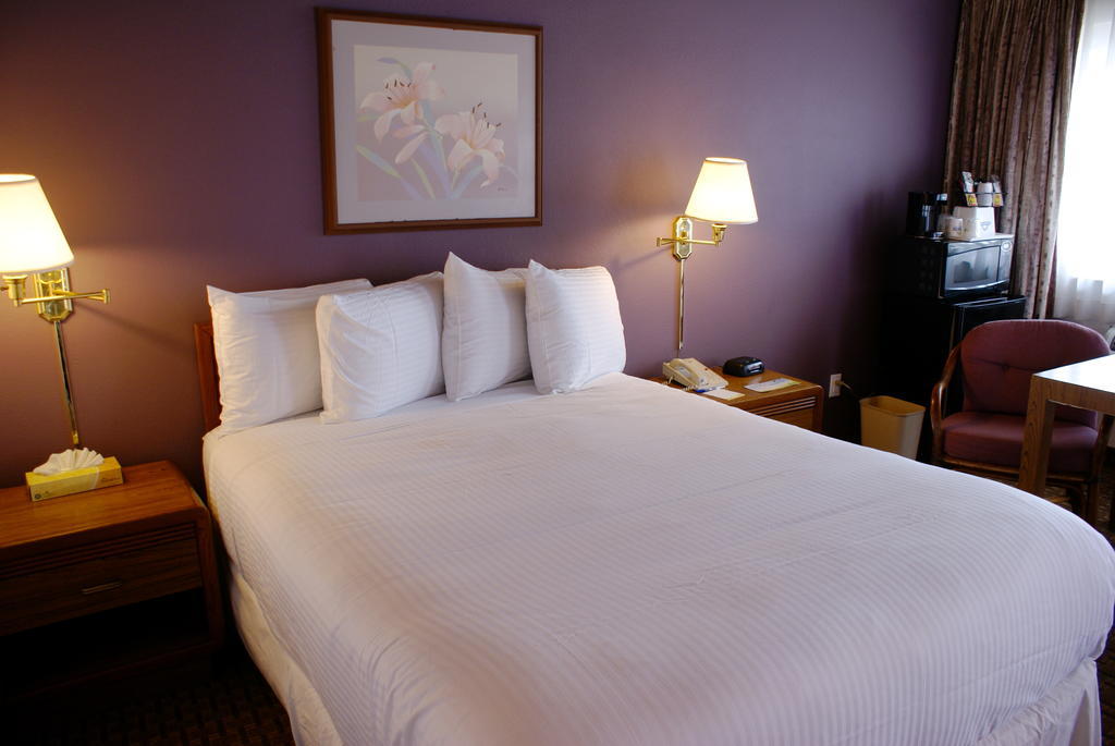 Days Inn Harbor View San Diego Habitación foto